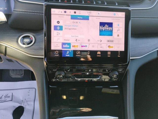 2025 Jeep Grand Cherokee GRAND CHEROKEE LIMITED 4X4