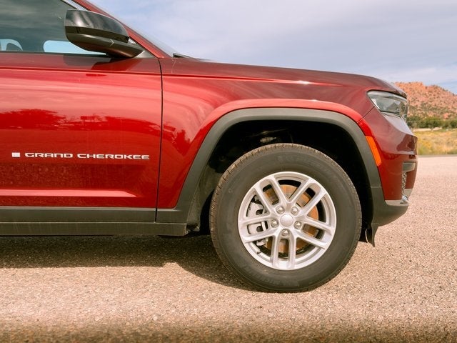 2025 Jeep Grand Cherokee GRAND CHEROKEE L LAREDO 4X4