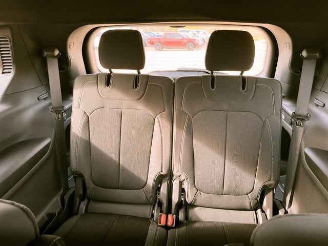 2025 Jeep Grand Cherokee GRAND CHEROKEE L LAREDO 4X4