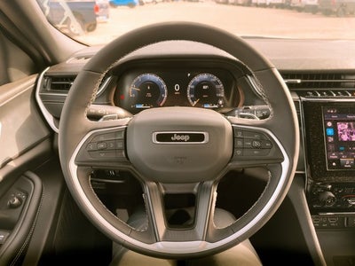 2025 Jeep Grand Cherokee GRAND CHEROKEE L LAREDO 4X4