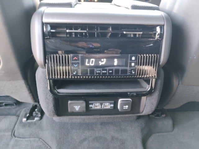 2025 Jeep Wagoneer WAGONEER L 4X4