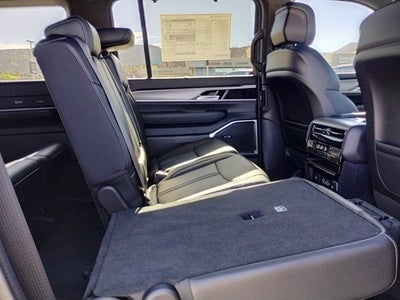 2025 Jeep Wagoneer WAGONEER L 4X4