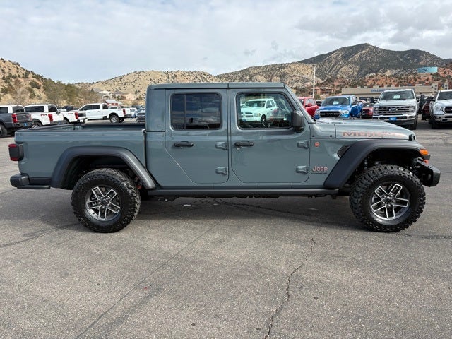 2026 Jeep Gladiator GLADIATOR MOJAVE 4X4