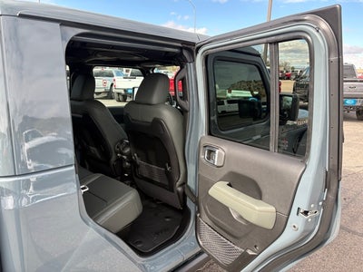 2026 Jeep Gladiator GLADIATOR MOJAVE 4X4