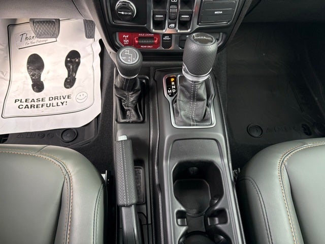 2026 Jeep Gladiator GLADIATOR MOJAVE 4X4