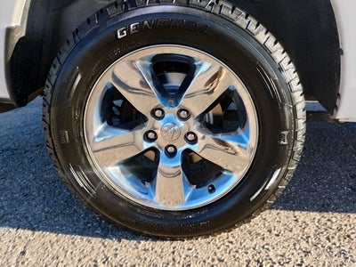 2019 RAM 1500 Classic Express Quad Cab 4x4 6'4' Box