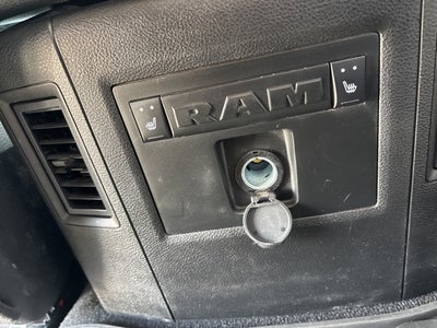 2018 RAM 1500 Laramie Crew Cab 4x4 5'7' Box