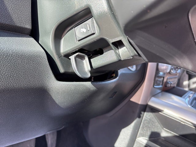 2018 RAM 1500 Laramie Crew Cab 4x4 5'7' Box