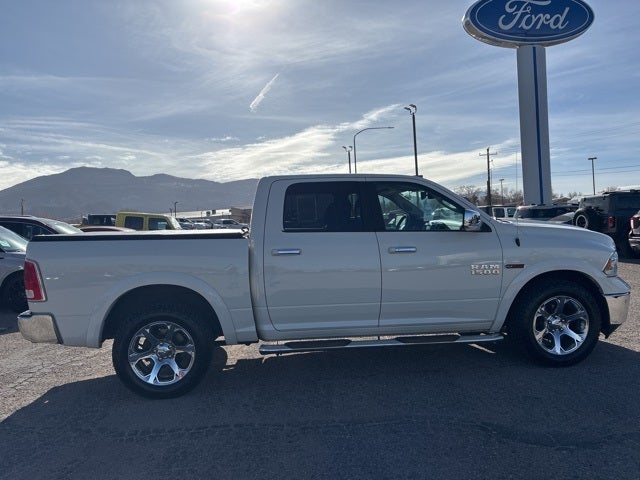 2018 RAM 1500 Laramie Crew Cab 4x4 5'7' Box