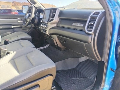 2022 RAM 1500 Big Horn Crew Cab 4x4 5'7' Box