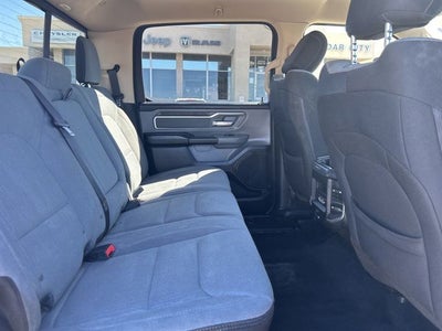 2019 RAM 1500 Big Horn/Lone Star Crew Cab 4x4 5'7' Box