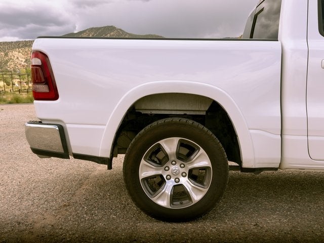 2021 RAM 1500 Laramie Crew Cab 4x4 5'7' Box