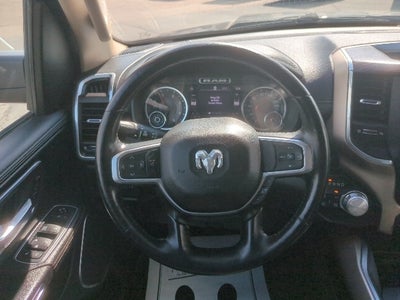 2020 RAM 1500 Laramie Crew Cab 4x4 5'7' Box