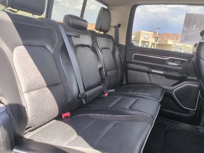 2020 RAM 1500 Laramie Crew Cab 4x4 5'7' Box