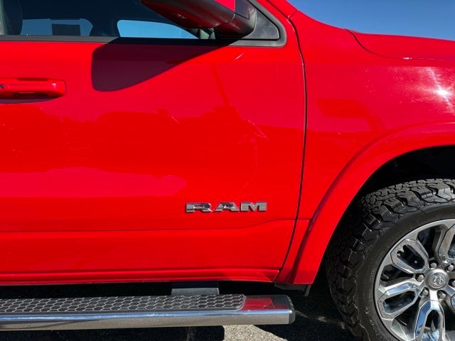 2021 RAM 1500 Laramie Crew Cab 4x4 5'7' Box