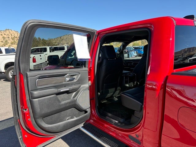 2021 RAM 1500 Laramie Crew Cab 4x4 5'7' Box