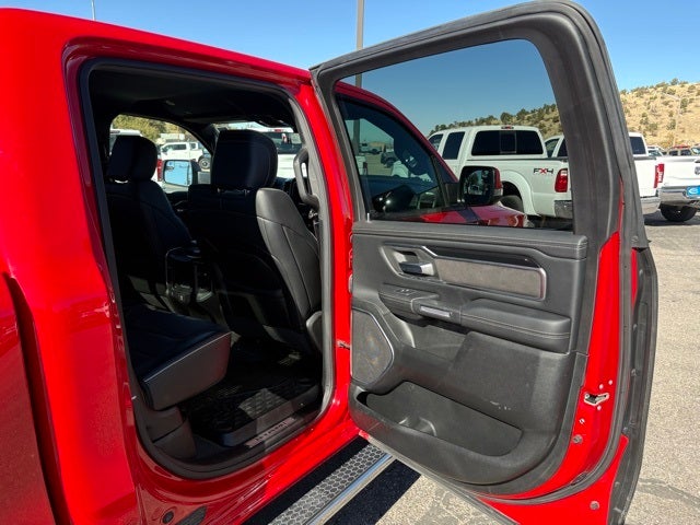 2021 RAM 1500 Laramie Crew Cab 4x4 5'7' Box