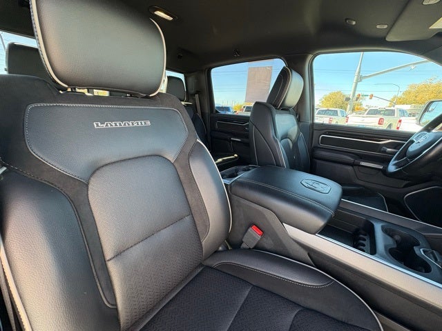 2021 RAM 1500 Laramie Crew Cab 4x4 5'7' Box