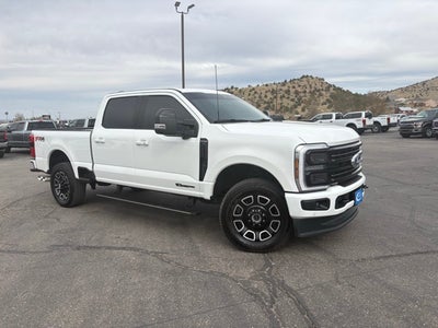 2025 Ford F-250 Platinum