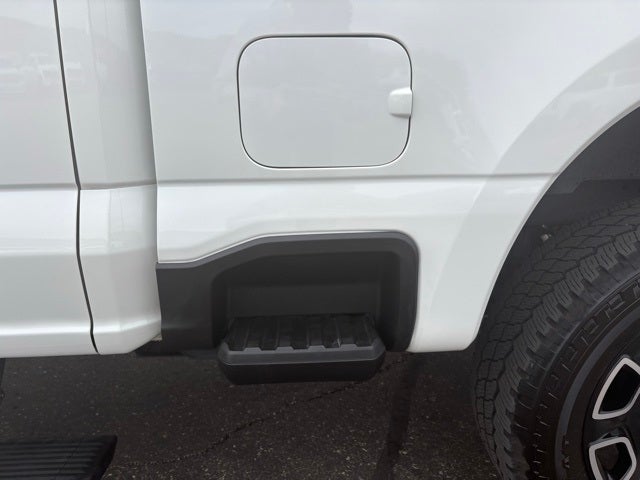 2025 Ford F-250 Platinum