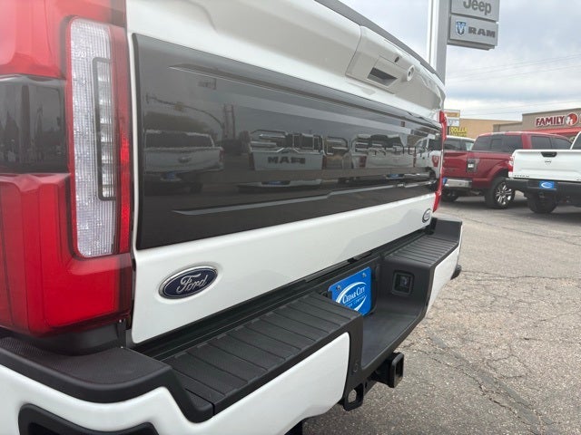 2025 Ford F-250 Platinum