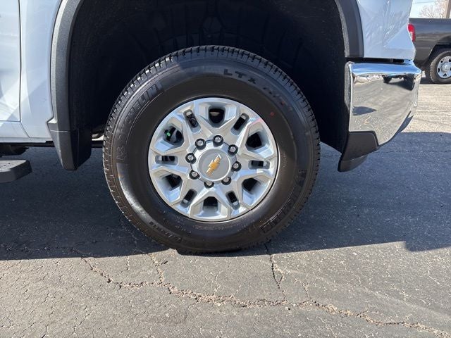 2026 Chevrolet Silverado 3500HD Crew Cab, Standard Bed, LT, 4WD