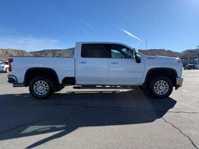 2023 Chevrolet Silverado 3500HD 4WD Crew Cab Standard Bed LTZ