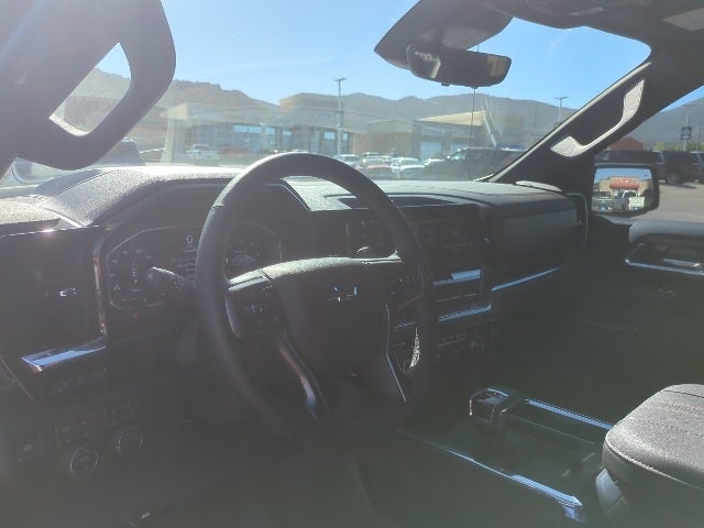 2025 Chevrolet Silverado 1500 4WD Crew Cab Short Bed High Country