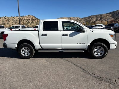 2020 Nissan TITAN Crew Cab S 4x4