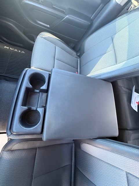 2020 Nissan TITAN Crew Cab S 4x4