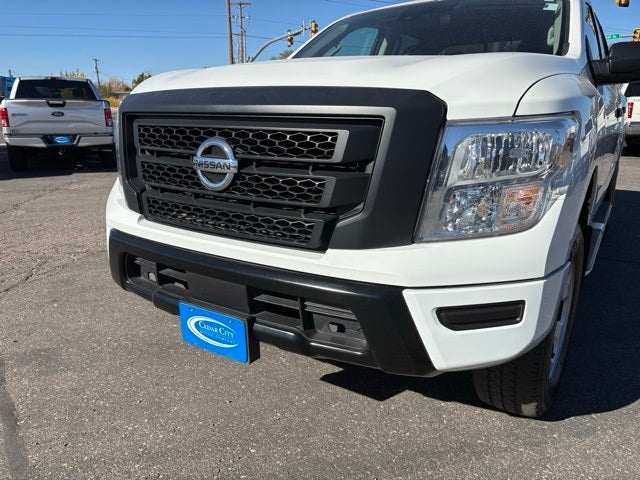 2020 Nissan TITAN Crew Cab S 4x4
