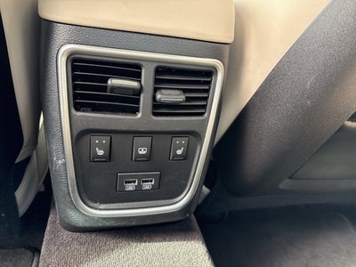 2017 Chrysler 300C C