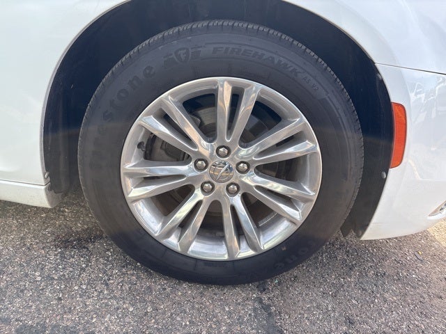 2017 Chrysler 300C C