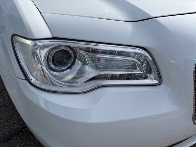 2017 Chrysler 300C C