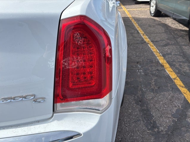 2017 Chrysler 300C C