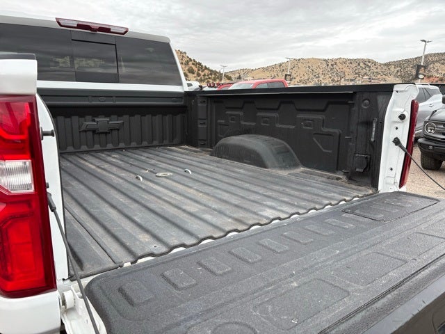 2022 Chevrolet Silverado 3500HD 4WD Crew Cab Standard Bed LTZ