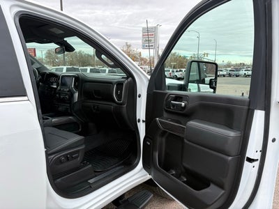 2022 Chevrolet Silverado 3500HD 4WD Crew Cab Standard Bed LTZ