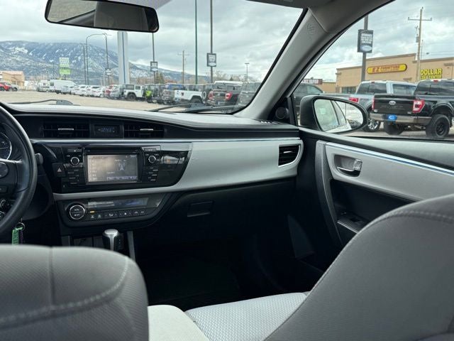 2016 Toyota Corolla LE