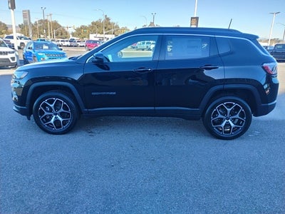 2026 Jeep Compass COMPASS LIMITED 4X4