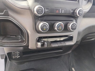 2024 RAM 3500 Tradesman Crew Cab 4x4 6'4' Box