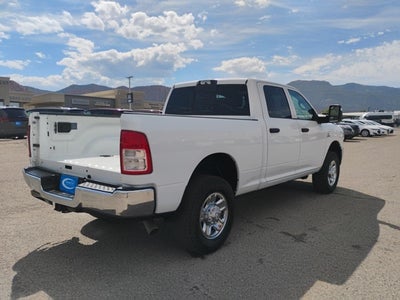 2024 RAM 3500 Tradesman Crew Cab 4x4 6'4' Box