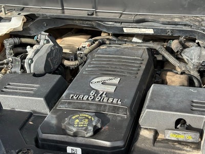 2022 RAM 3500 Tradesman Crew Cab 4x4 8' Box