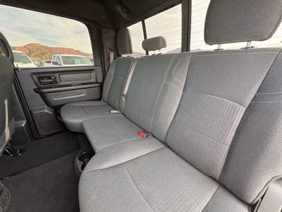 2022 RAM 3500 Tradesman Crew Cab 4x4 8' Box