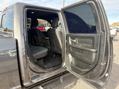 2022 RAM 3500 Tradesman Crew Cab 4x4 8' Box