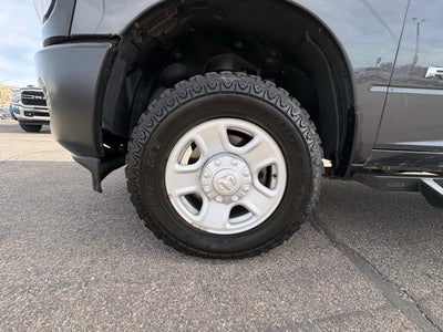 2022 RAM 3500 Tradesman Crew Cab 4x4 8' Box