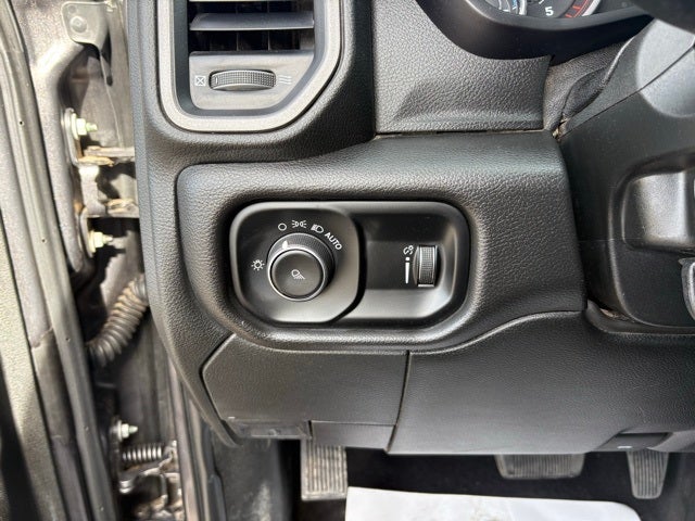 2022 RAM 3500 Tradesman Crew Cab 4x4 8' Box