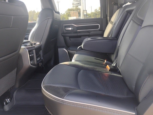 2025 RAM 2500 Laramie Crew Cab 4x4 8' Box