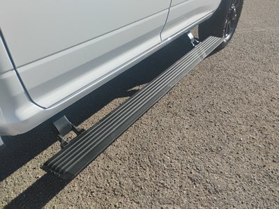 2025 RAM 2500 Laramie Crew Cab 4x4 8' Box