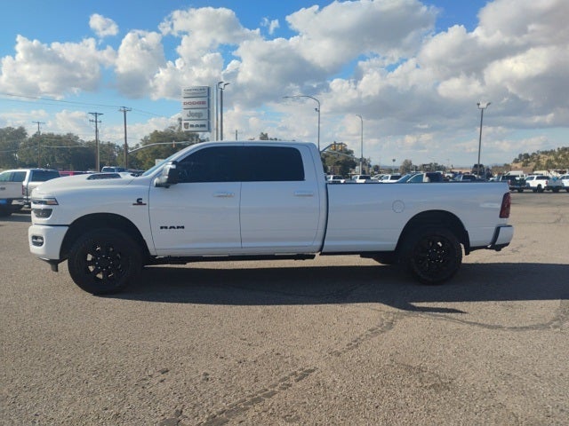 2025 RAM 2500 Laramie Crew Cab 4x4 8' Box