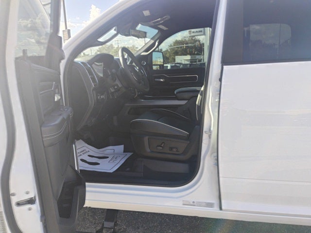 2025 RAM 2500 Laramie Crew Cab 4x4 8' Box